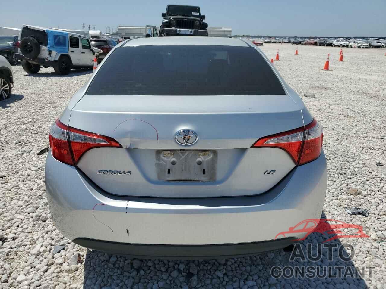TOYOTA COROLLA 2015 - 5YFBURHE8FP265524