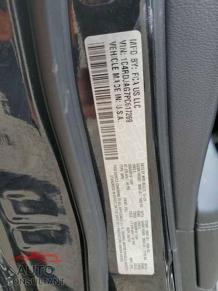 DODGE DURANGO 2023 - 1C4RDJAG7PC617269