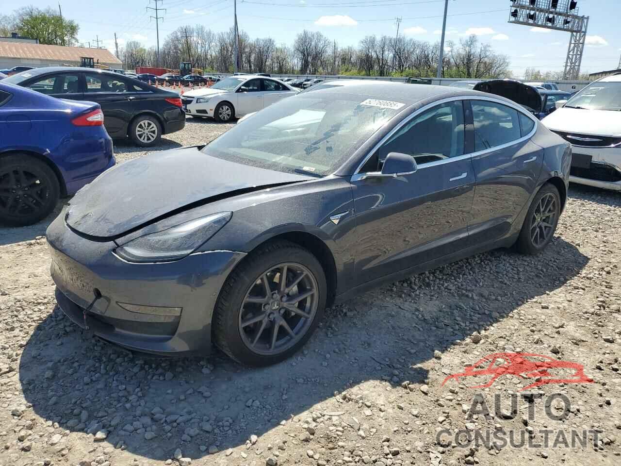TESLA MODEL 3 2018 - 5YJ3E1EA7JF033876