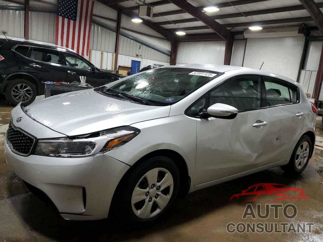 KIA FORTE 2017 - KNAFK5A82H5692926