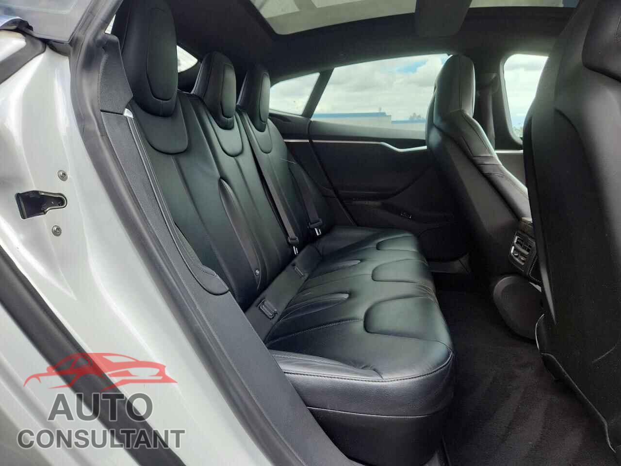 TESLA MODEL S 2016 - 5YJSA1E23GF155286