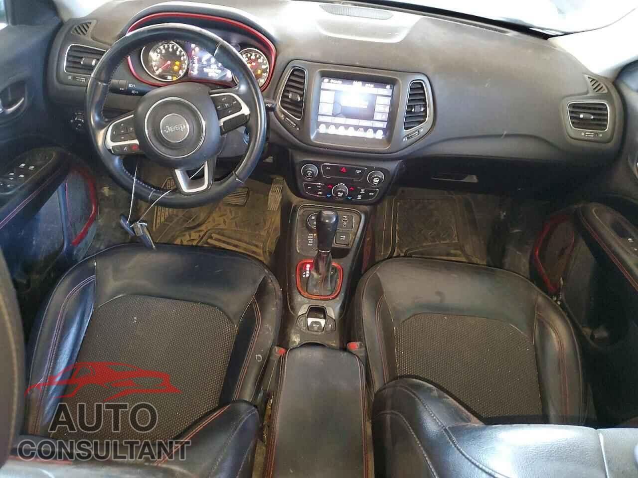 JEEP COMPASS 2019 - 3C4NJDDB7KT747963