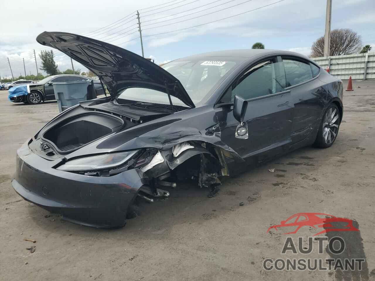 TESLA MODEL 3 2024 - 5YJ3E1EA2RF751539