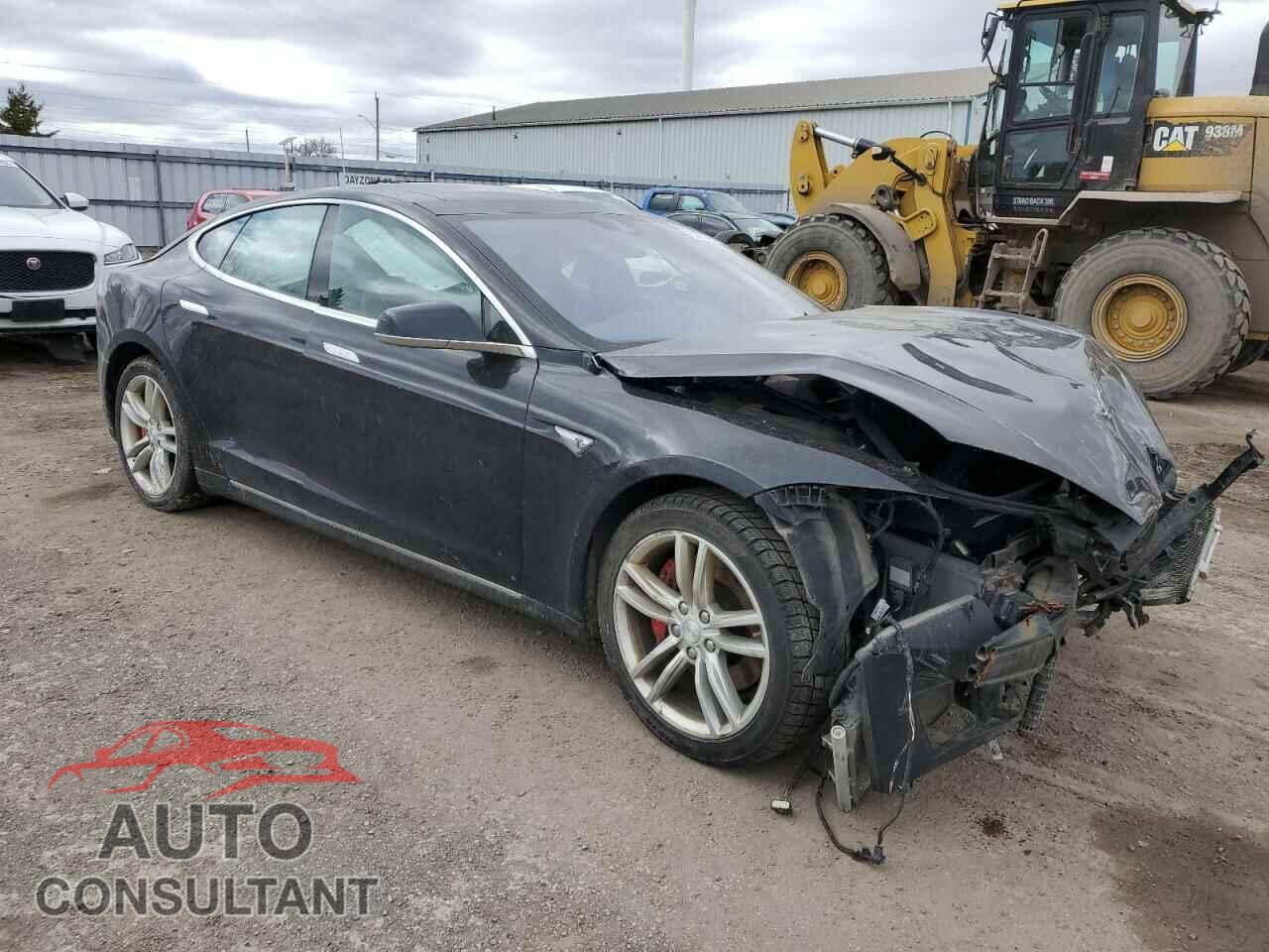 TESLA MODEL S 2015 - 5YJSA1E48FF107573
