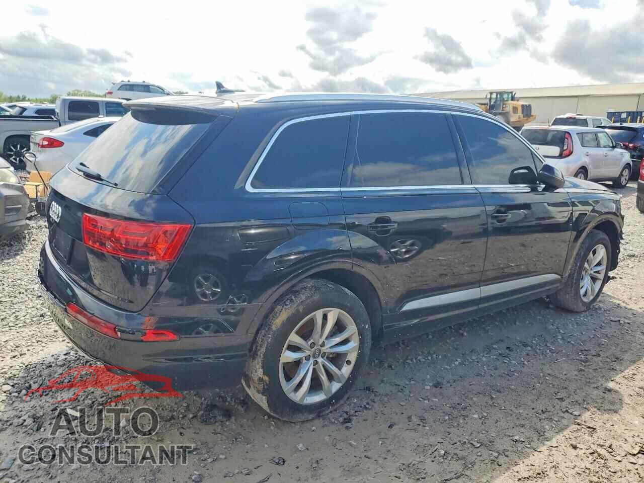 AUDI Q7 2018 - WA1AAAF75JD007686