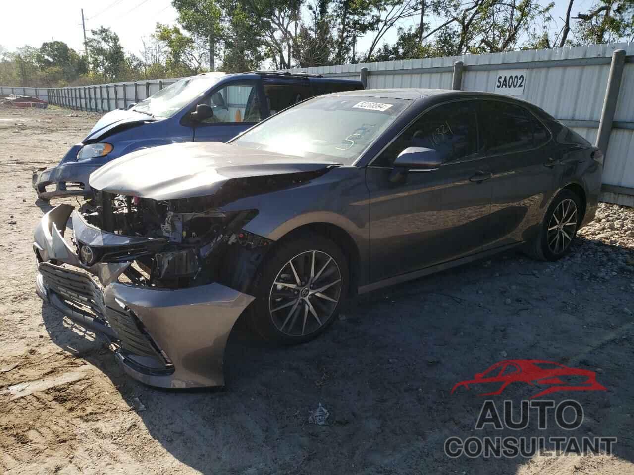 TOYOTA CAMRY 2023 - 4T1F11AK7PU155575