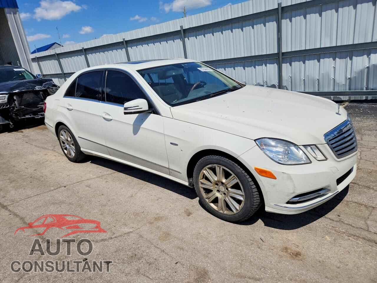 MERCEDES-BENZ E-CLASS 2012 - WDDHF8JB2CA568996