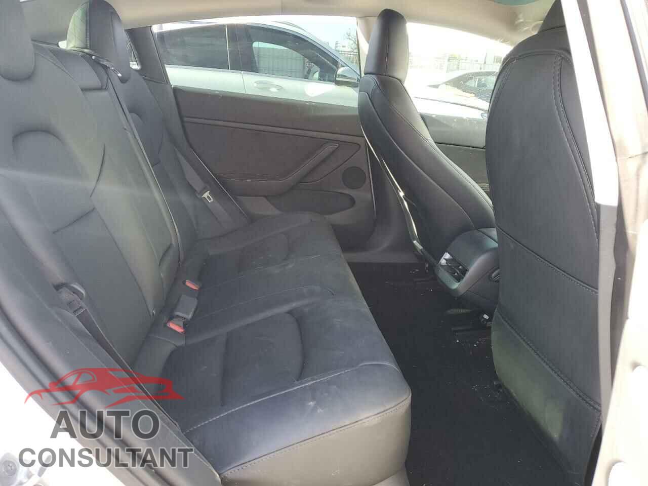TESLA MODEL 3 2023 - 5YJ3E1EA8PF545445