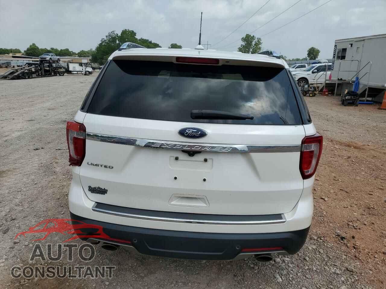 FORD EXPLORER 2018 - 1FM5K7F8XJGB88522
