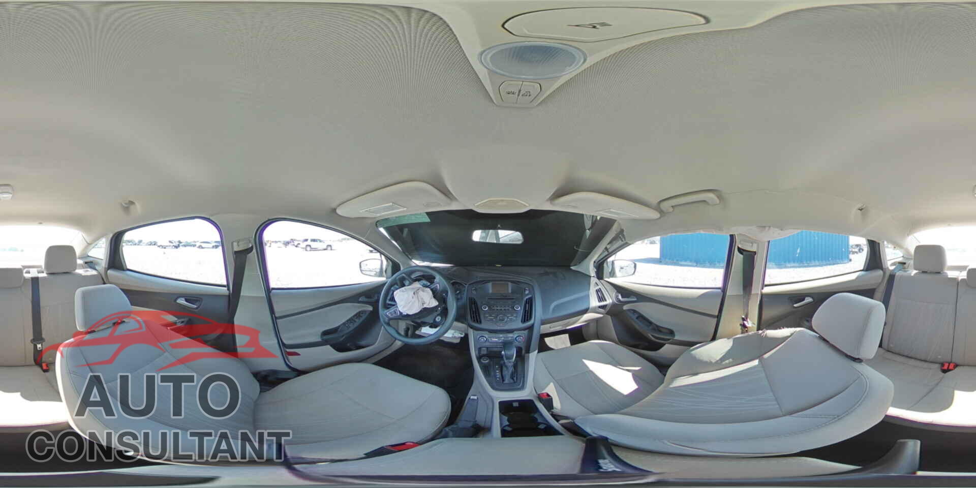 FORD FOCUS 2017 - 1FADP3F28HL202219