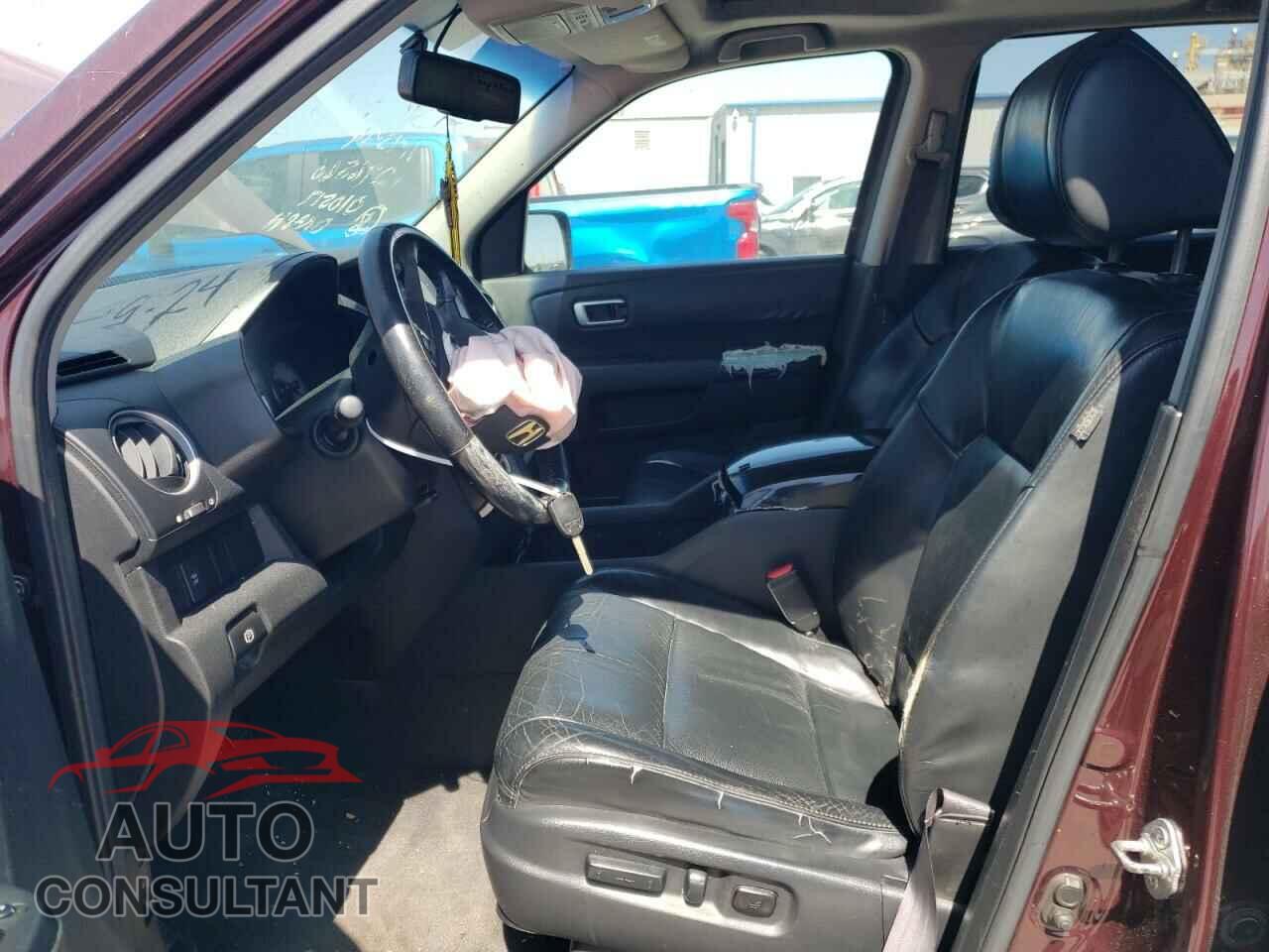 HONDA PILOT 2011 - 5FNYF3H59BB010517