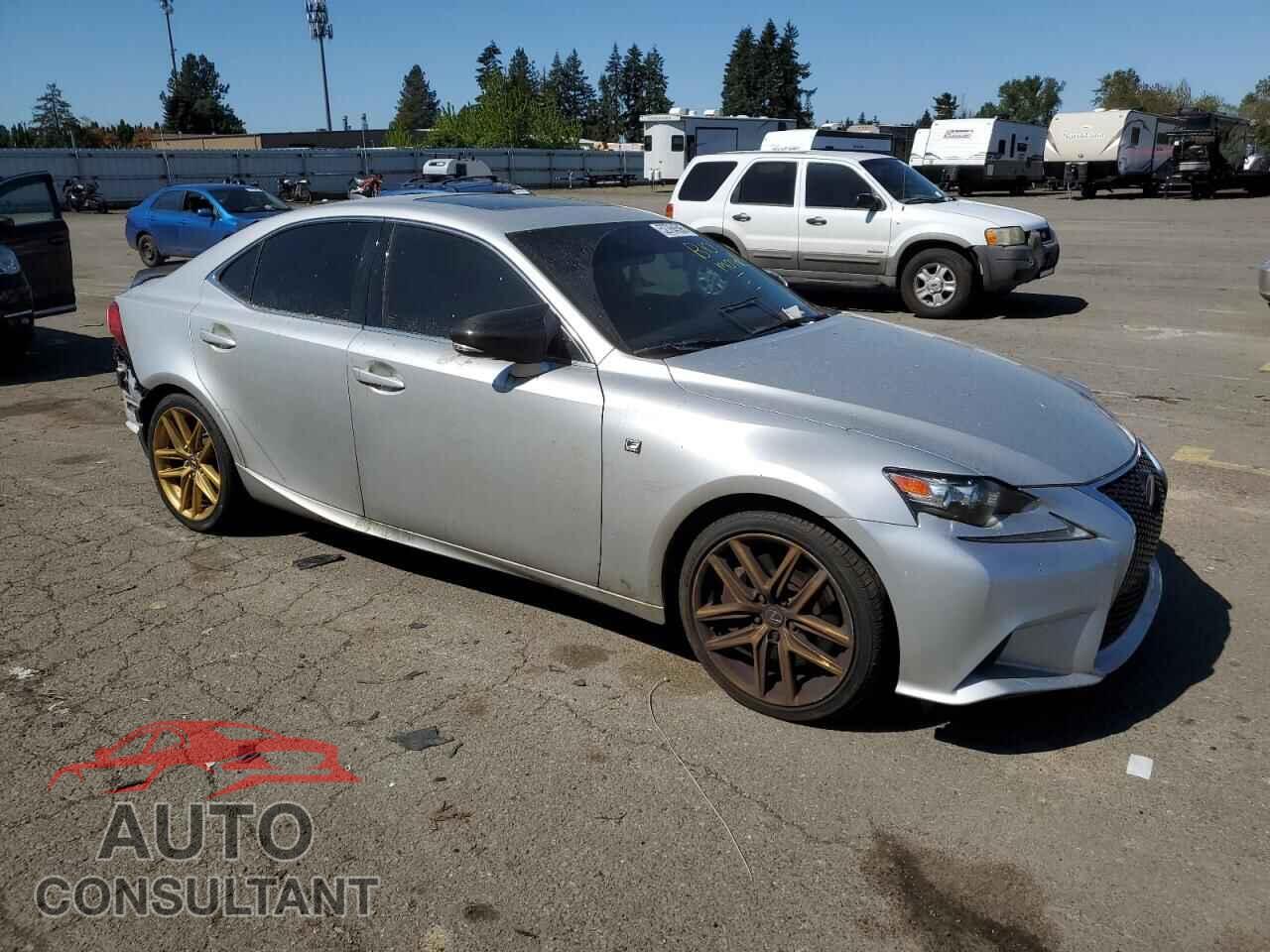 LEXUS IS 2015 - JTHBE1D25F5016619
