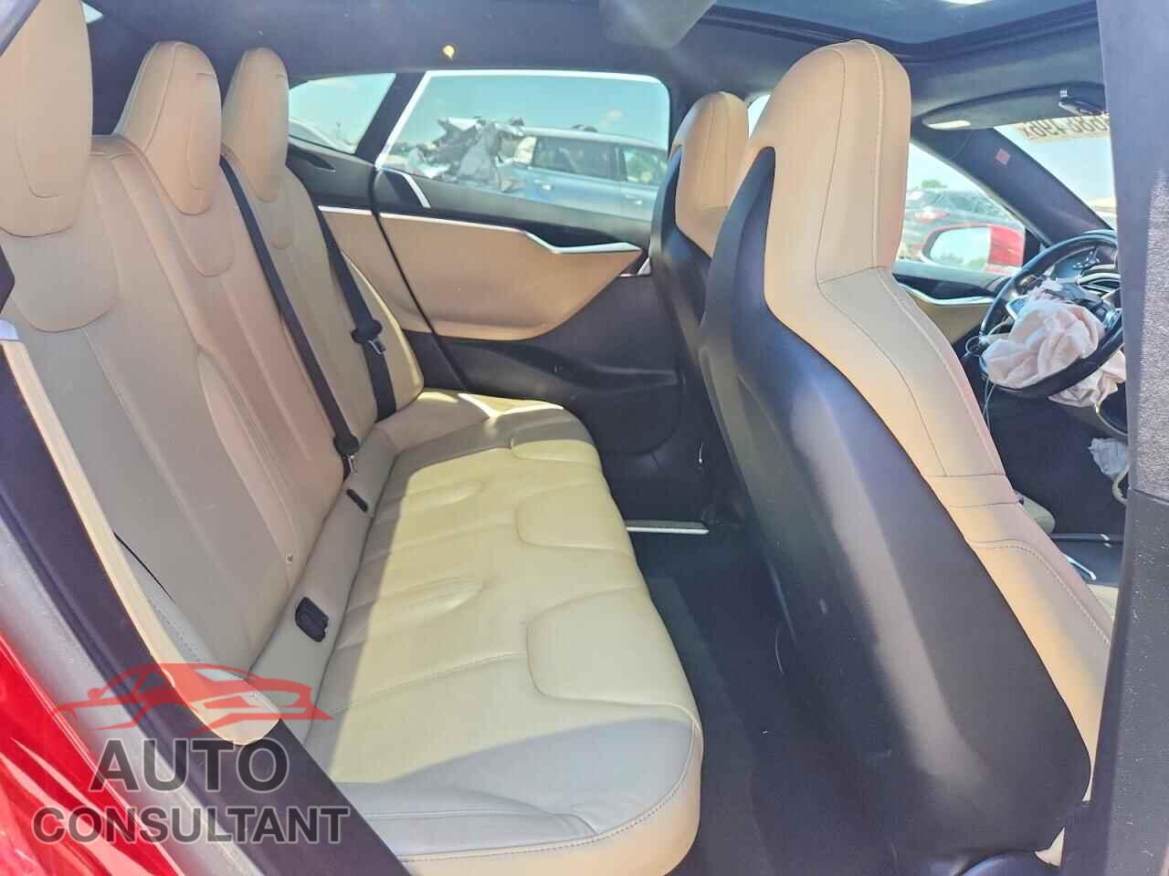 TESLA MODEL S 2016 - 5YJSA1E22GF139354