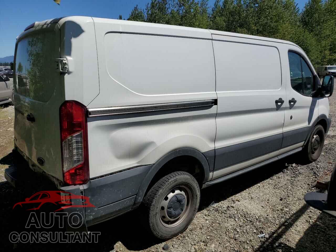 FORD TRANSIT 2017 - 1FTYR1YG6HKB53904