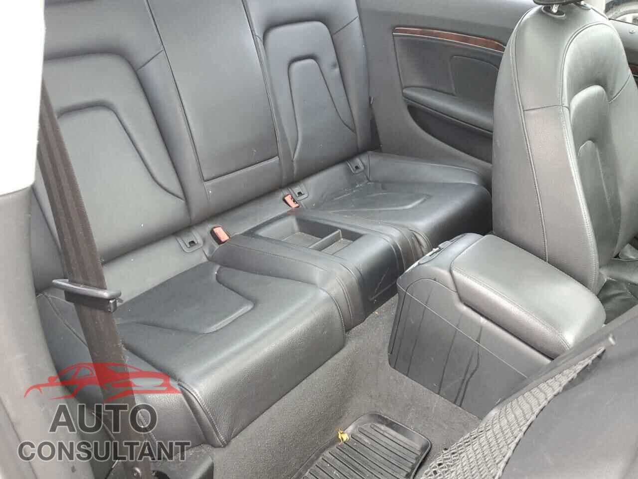 AUDI A5 2014 - WAUCFAFRXEA009200