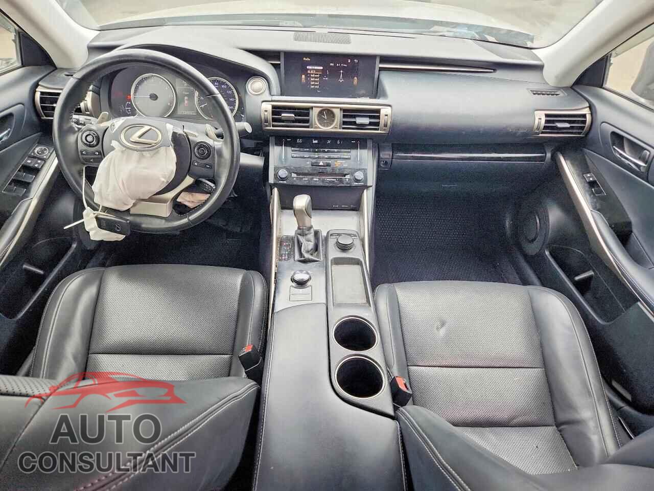 LEXUS IS 2014 - JTHBF1D26E5038317