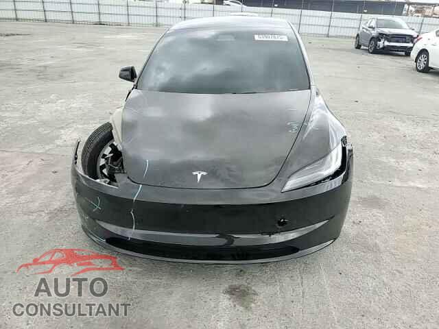 TESLA MODEL 3 2025 - 5YJ3E1EA1SF935389