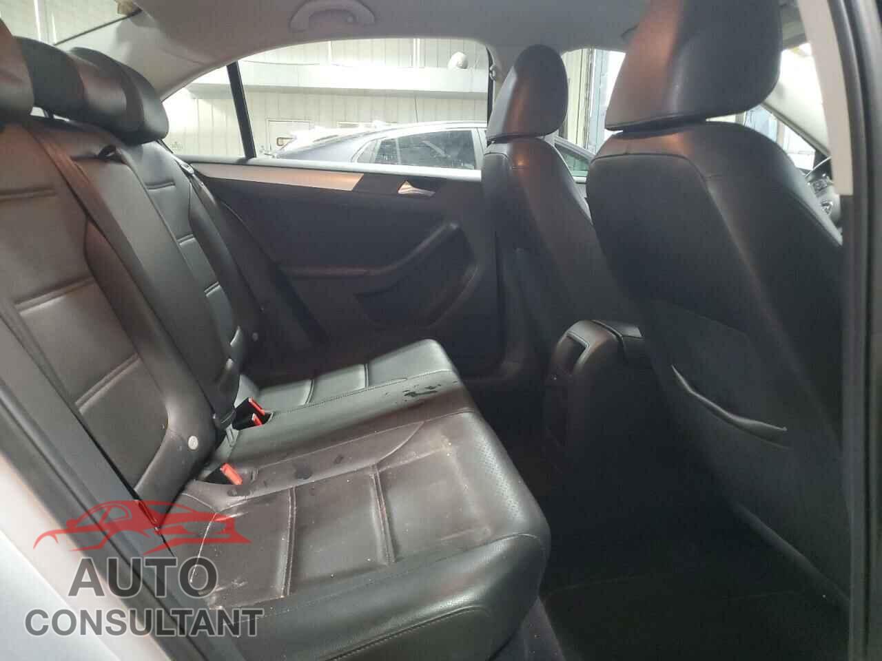 VOLKSWAGEN JETTA 2014 - 3VWD17AJ7EM283352