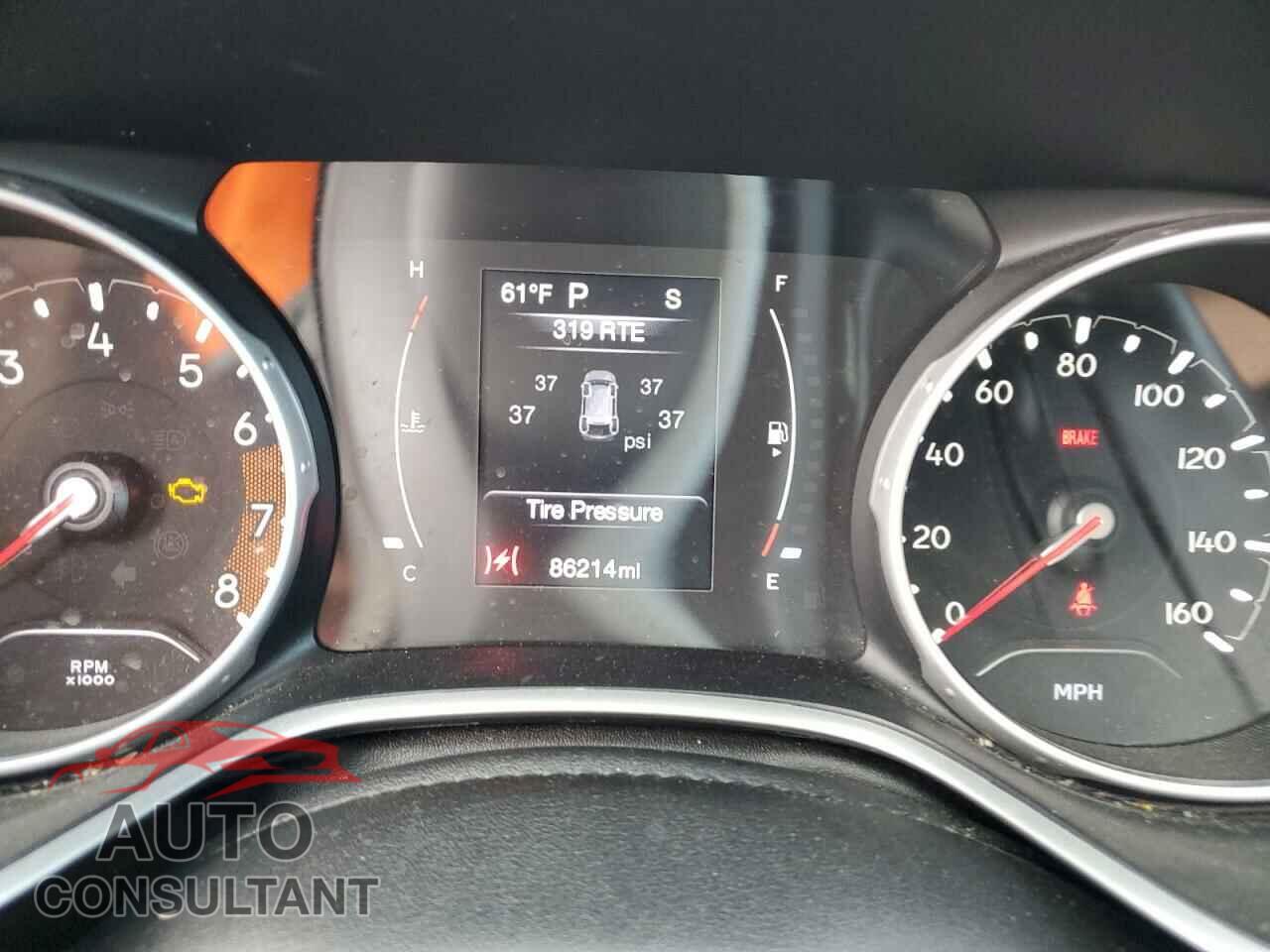 JEEP COMPASS 2020 - 3C4NJCBB7LT158720