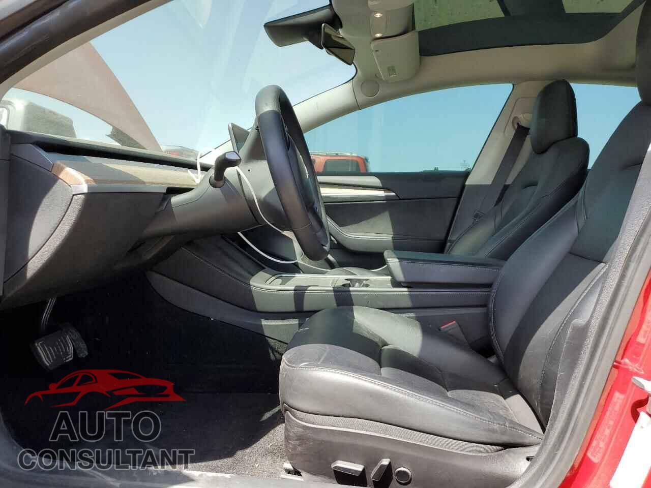 TESLA MODEL 3 2021 - 5YJ3E1EB8MF059514