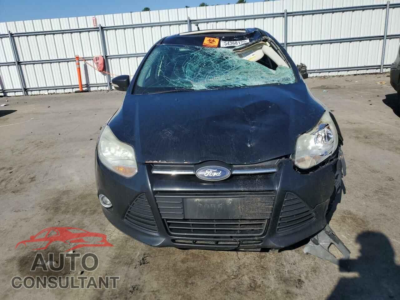 FORD FOCUS 2014 - 1FADP3F29EL178475