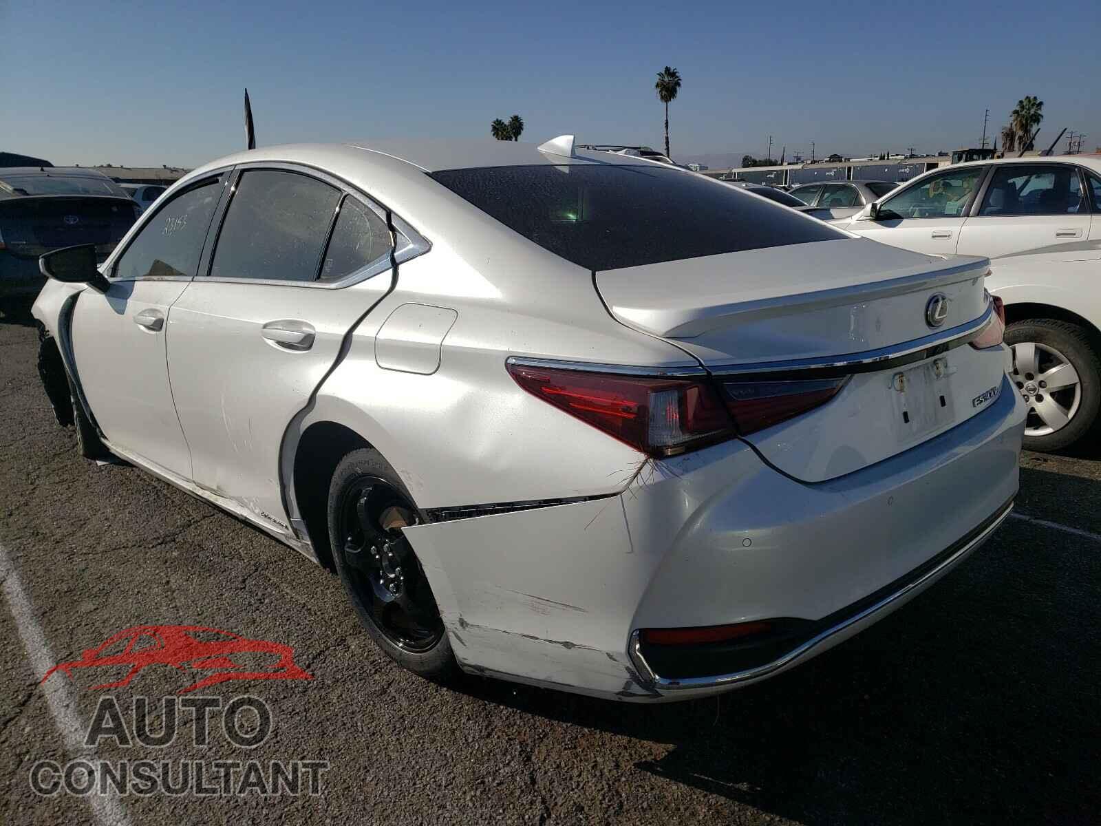 LEXUS ES300 2019 - JTHB21B16K2035761