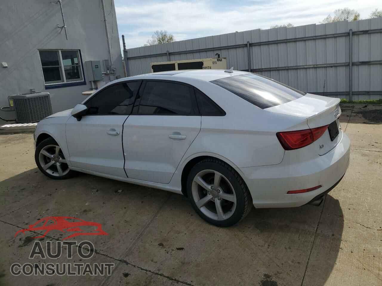 AUDI A3 2015 - WAUBFGFF7F1022749