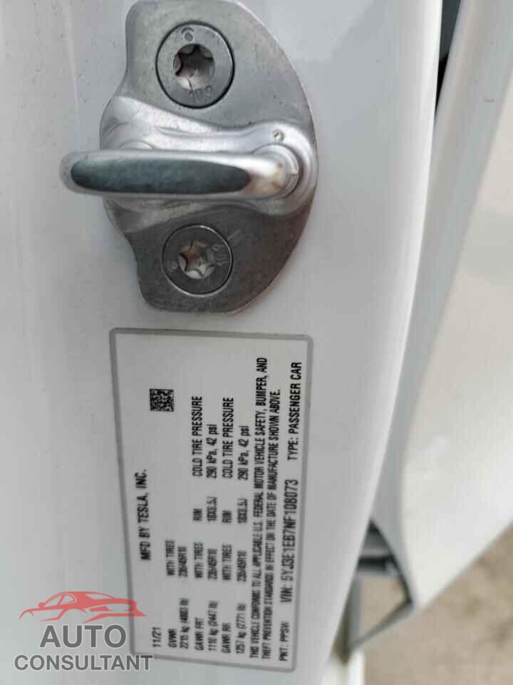 TESLA MODEL 3 2022 - 5YJ3E1EB7NF108073