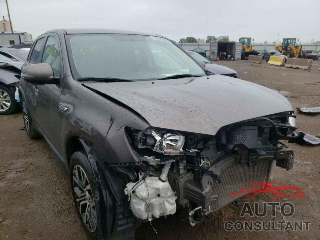 MITSUBISHI OUTLANDER 2019 - JA4AP3AU6KU006894