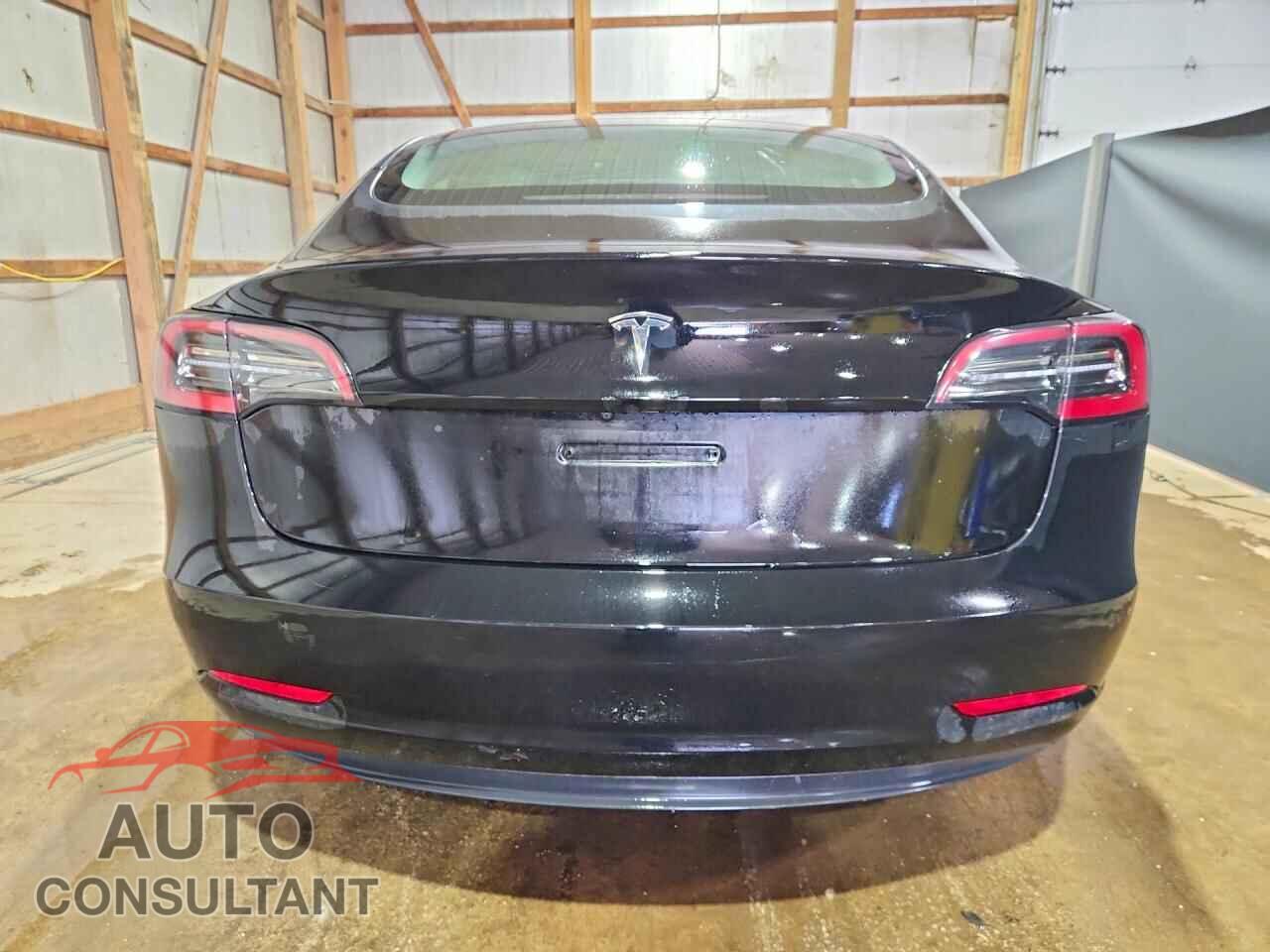 TESLA MODEL 3 2023 - 5YJ3E1EA4PF447531