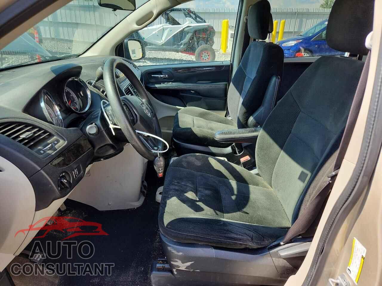 DODGE CARAVAN 2015 - 2C4RDGBG4FR558575