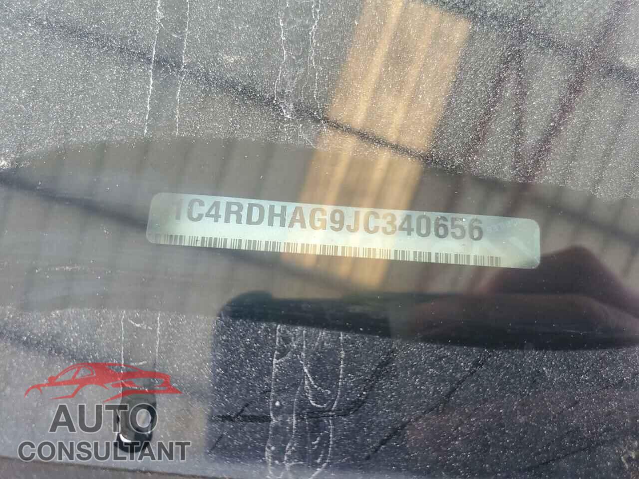 DODGE DURANGO 2018 - 1C4RDHAG9JC340656