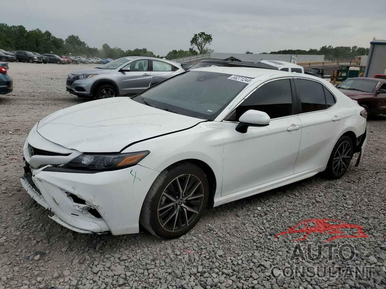 TOYOTA CAMRY 2021 - 4T1G11AK9MU443727