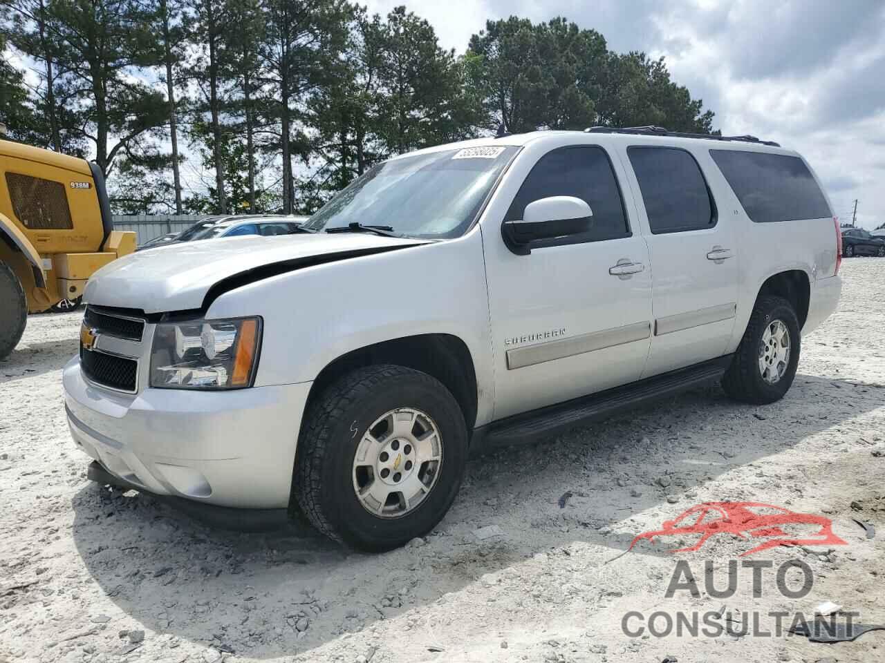 CHEVROLET SUBURBAN 2011 - 1GNSKJE33BR353611