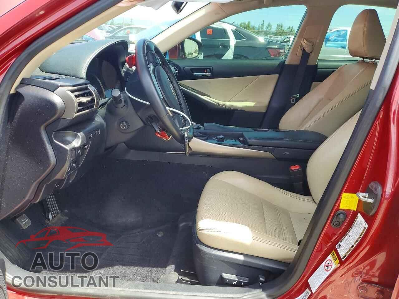 LEXUS IS 2014 - JTHCE1D25E5002982