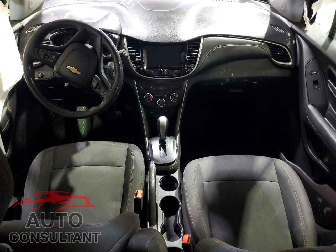 CHEVROLET TRAX 2017 - 3GNCJPSB8HL164247