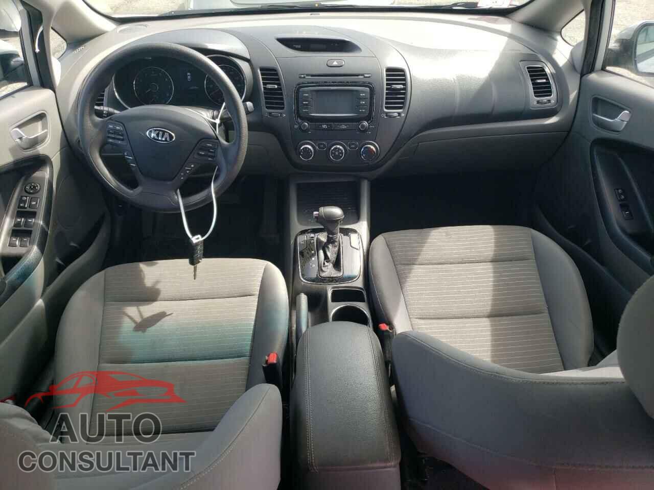 KIA FORTE 2017 - 3KPFL4A76HE068343