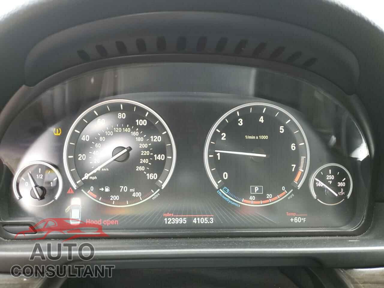 BMW 5 SERIES 2015 - WBA5B1C5XFD922464