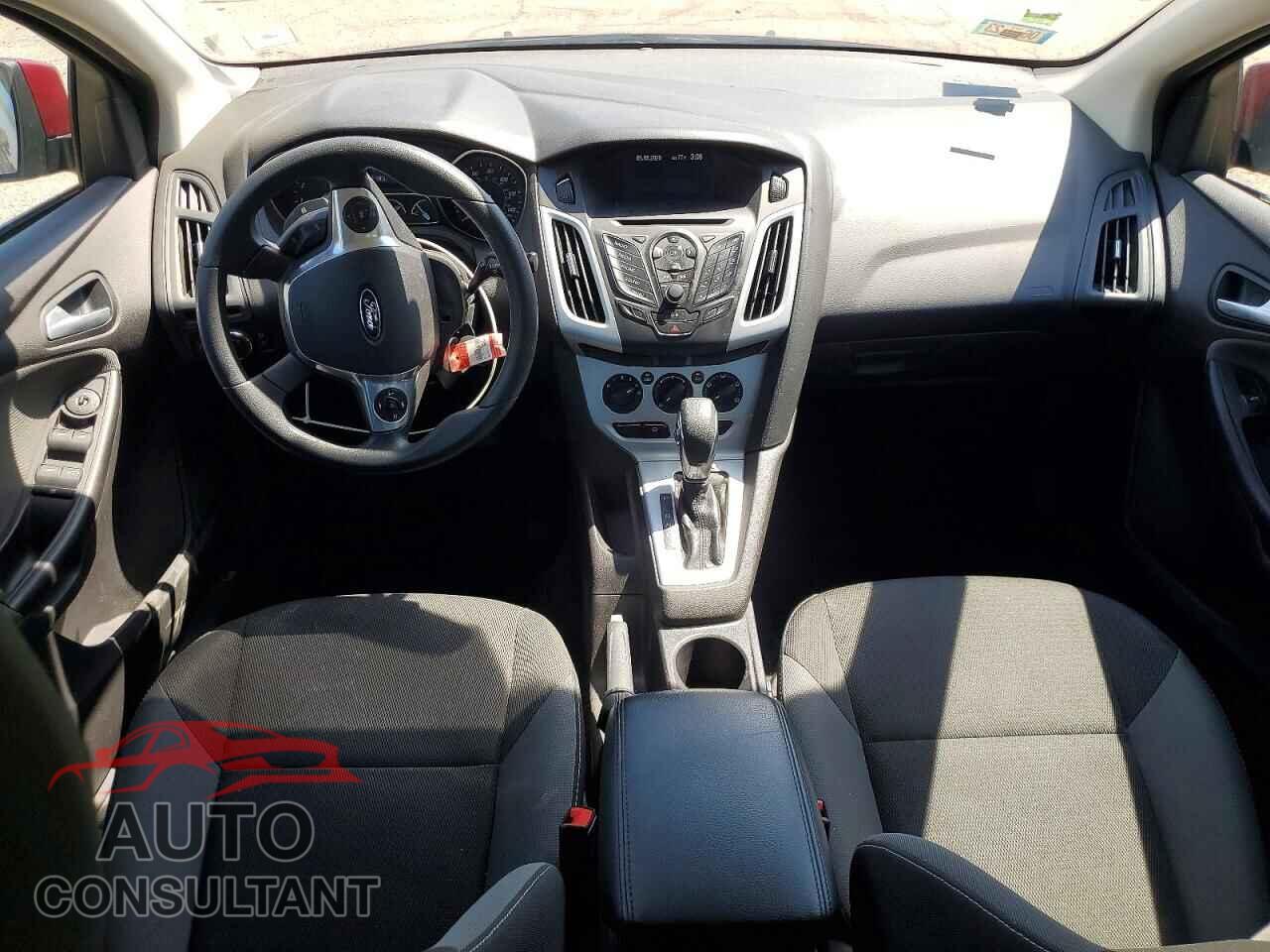 FORD FOCUS 2014 - 1FADP3F21EL136382