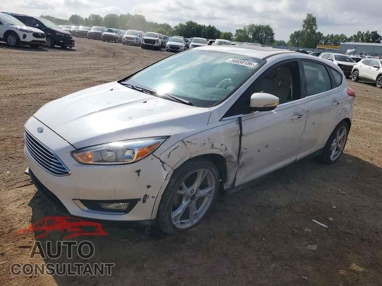 FORD FOCUS 2015 - 1FADP3N27FL361215