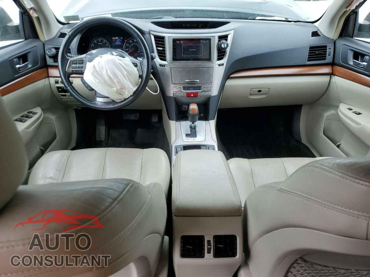 SUBARU OUTBACK 2014 - 4S4BRBLC9E3277361