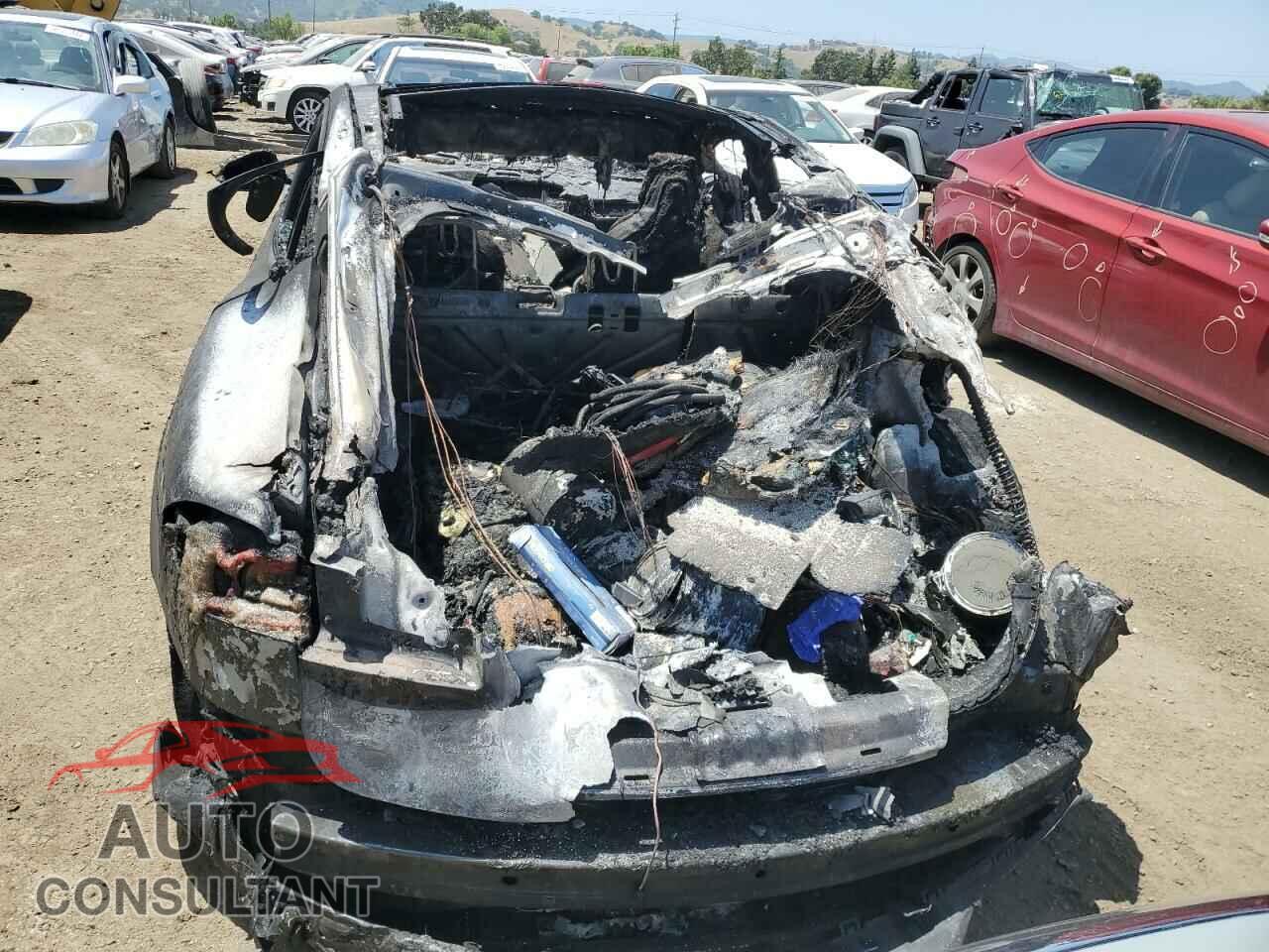 TESLA MODEL S 2017 - 5YJSA1E26HF190843