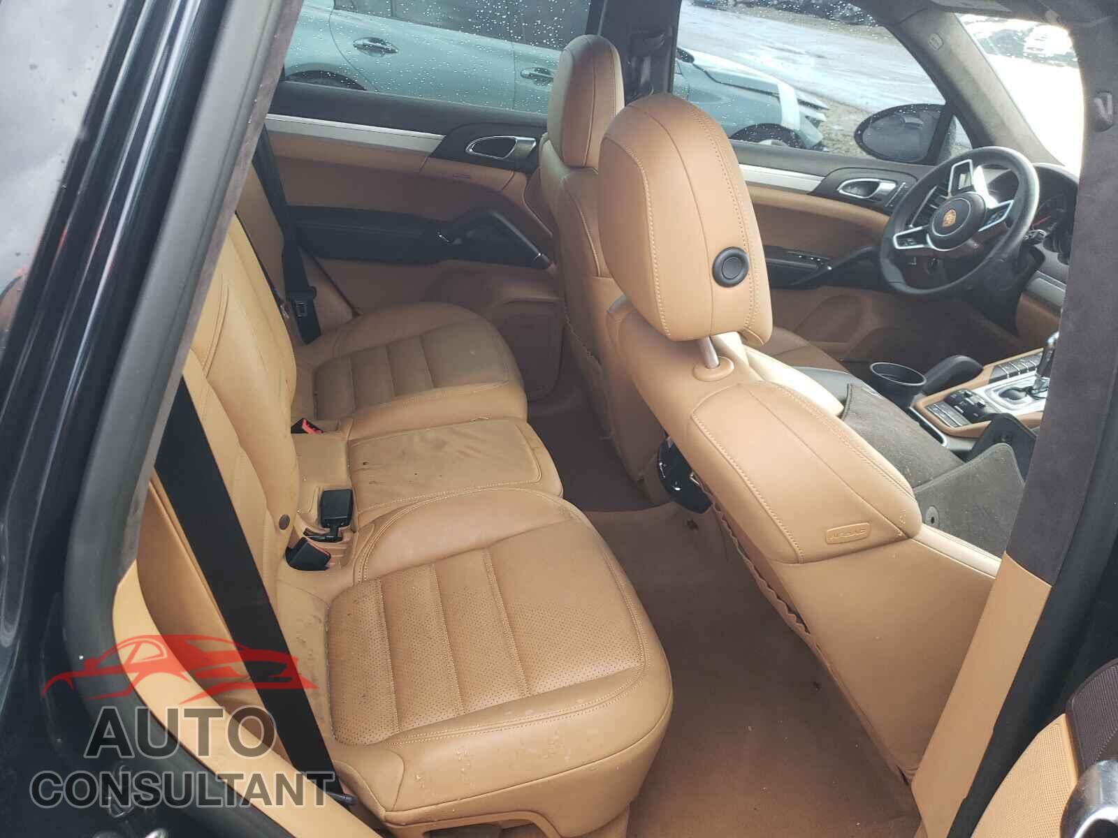 PORSCHE CAYENNE 2016 - WP1AD2A22GLA71499
