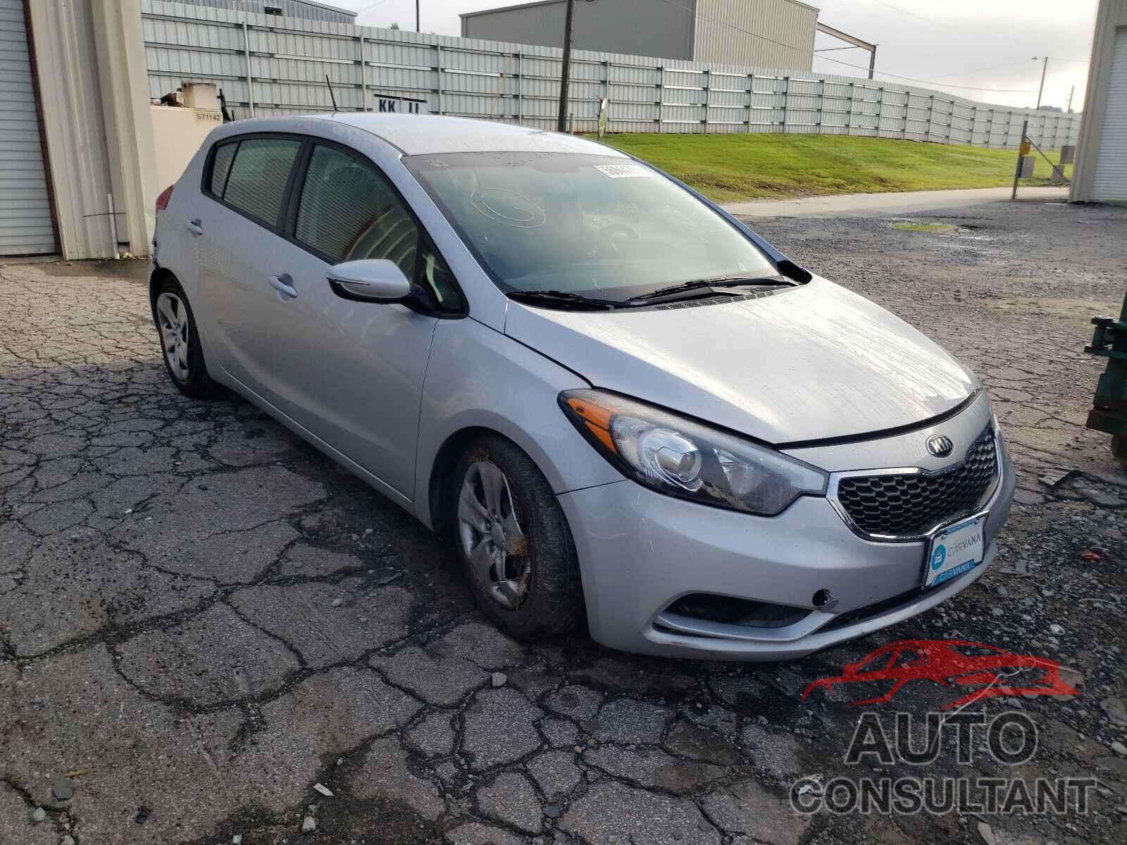 KIA FORTE 2016 - KNAFK5A89G5637842