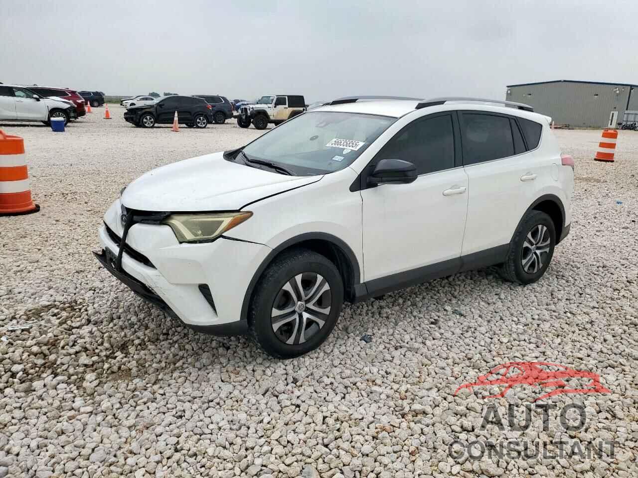 TOYOTA RAV4 2017 - JTMZFREV5HJ704764