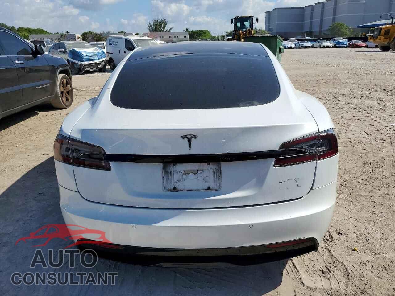 TESLA MODEL S 2021 - 5YJSA1E57MF454091