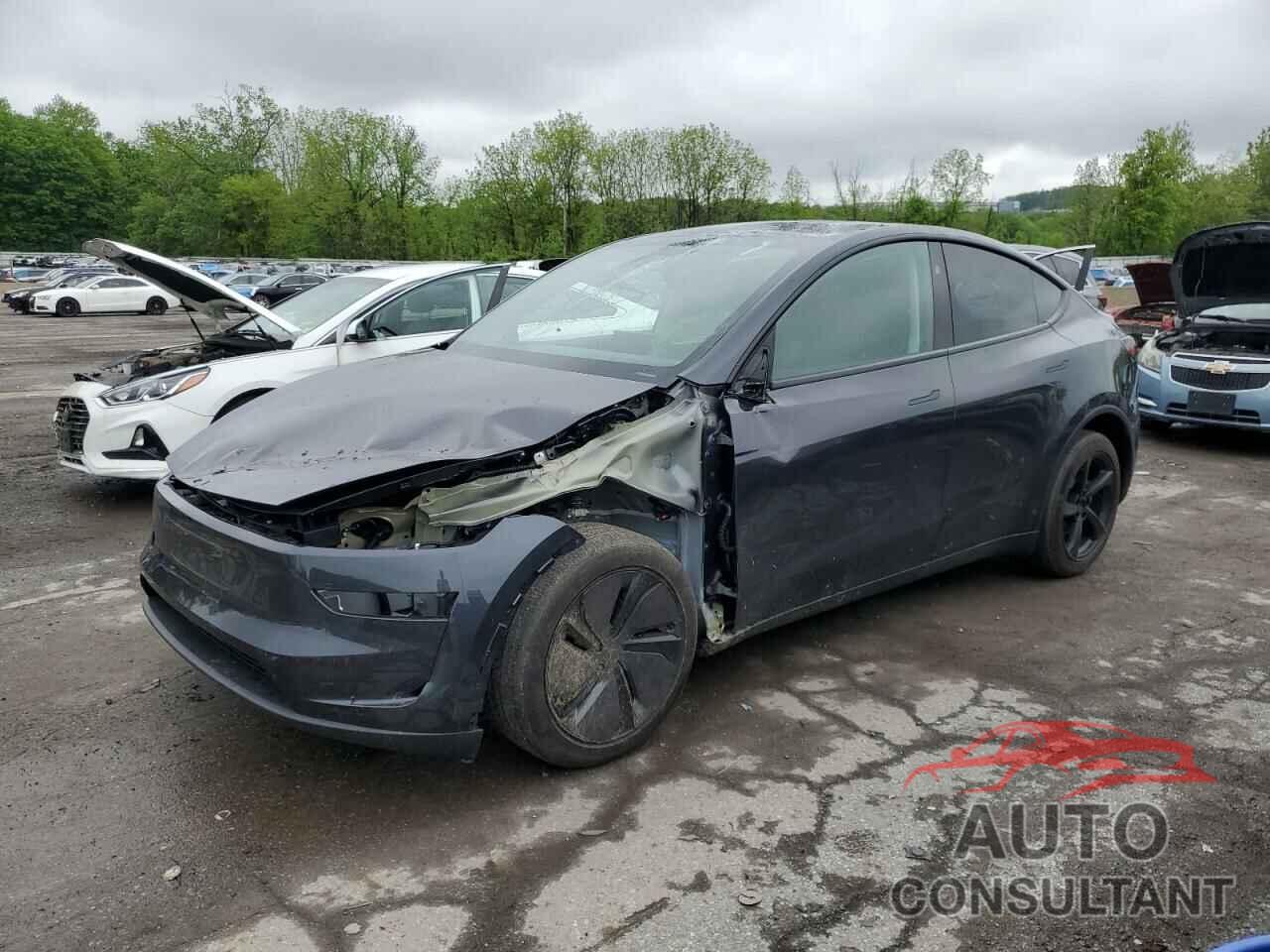 TESLA MODEL Y 2026 - 7SAYGDEE0TF333429