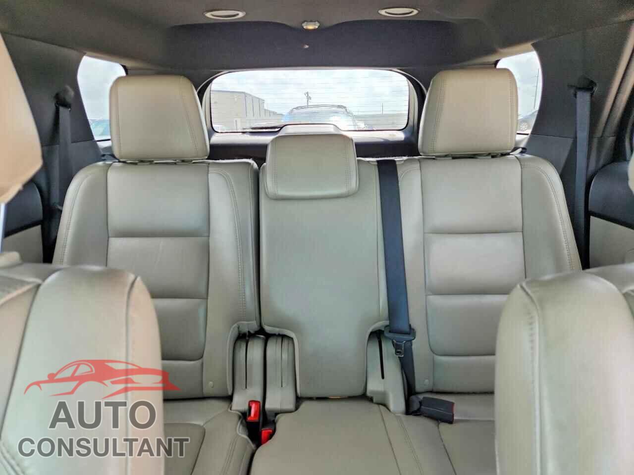 FORD EXPLORER 2013 - 1FM5K7D90DGA04057