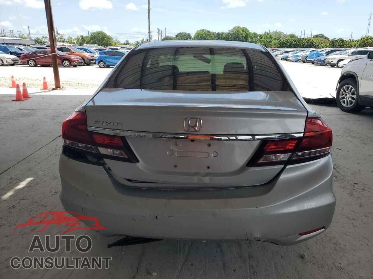 HONDA CIVIC 2013 - 19XFB2F84DE038924