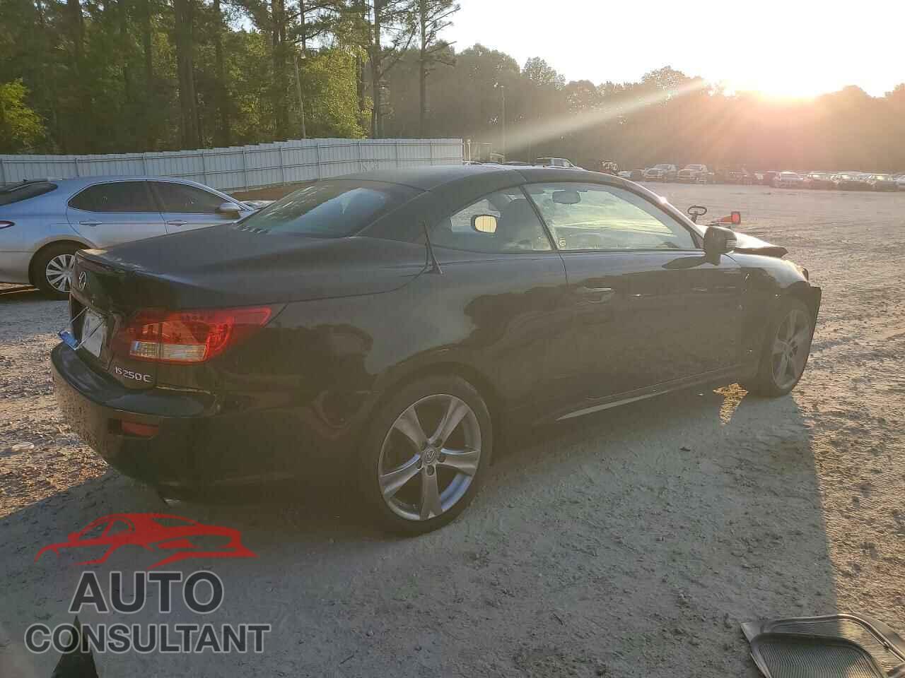 LEXUS IS 2012 - JTHFF2C22C2523982